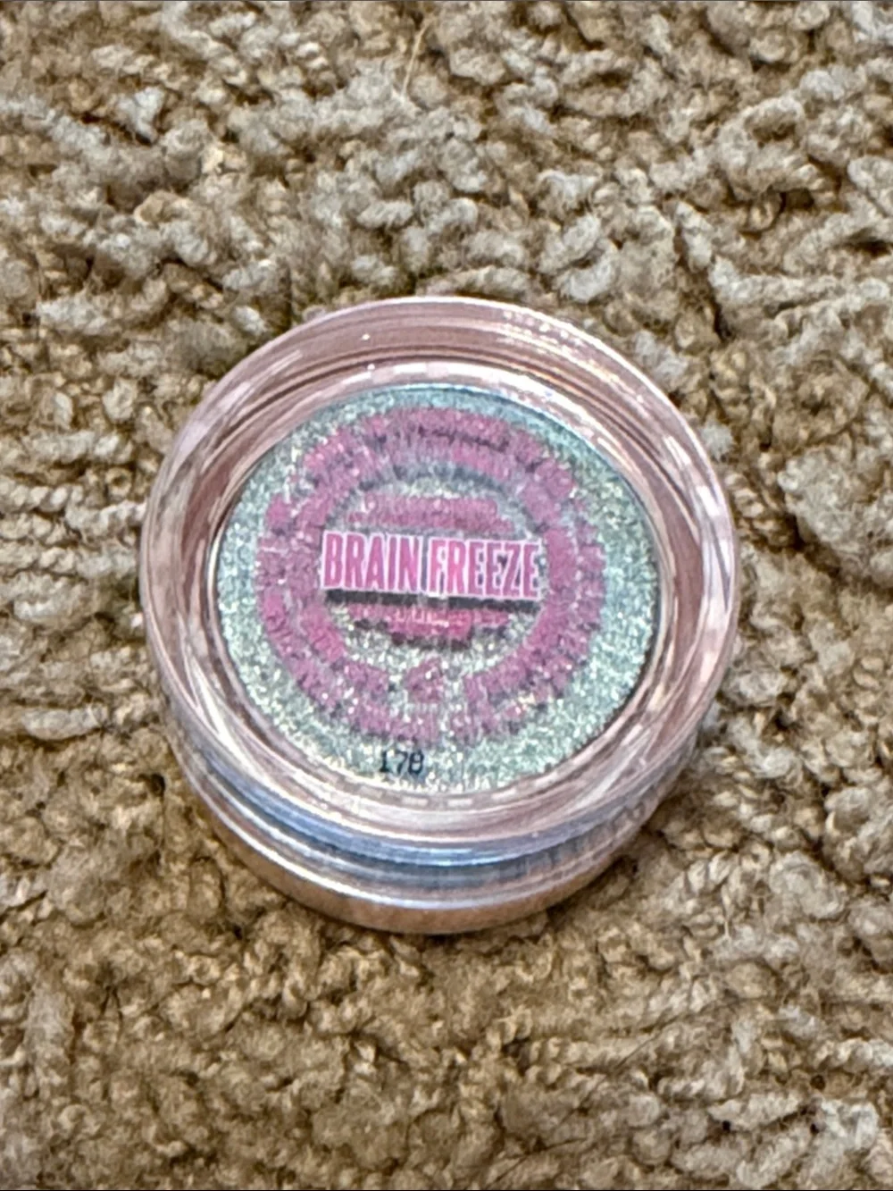 Jeffree Star Brain Freeze eye gloss powder
